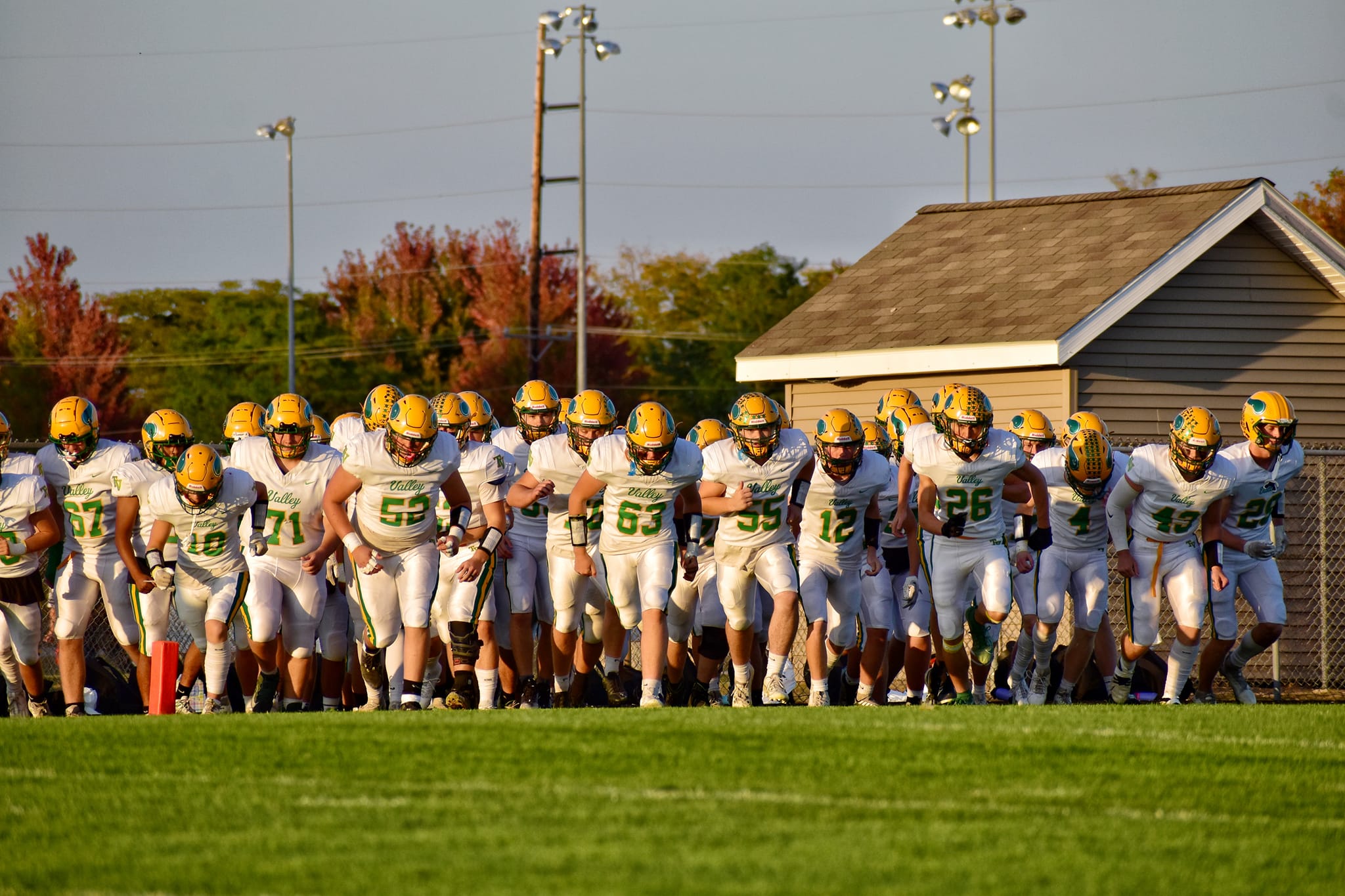 383348956_10160592873414765_7967696643200167180_n